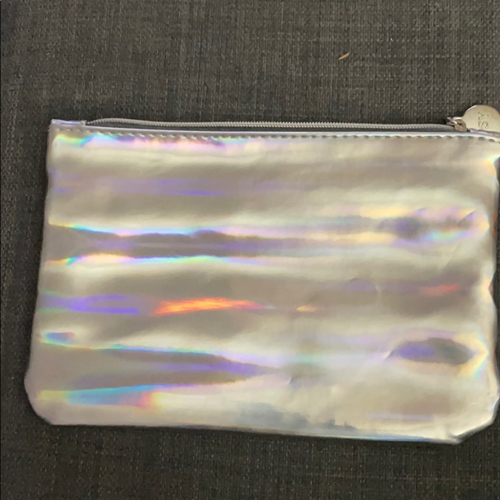 Makeup bag
